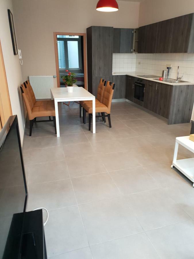 In The Heart Of Brussels Apartman Kültér fotó